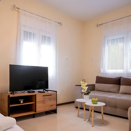 Holiday home Alice's Sea House Nea Kallikrateia
