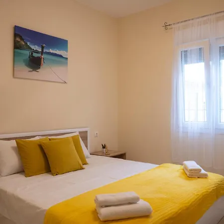 Holiday home Alice's Sea House Nea Kallikrateia
